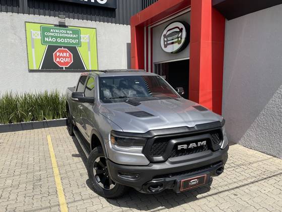 RAM 1500 5.7 V8 GASOLINA REBEL CD 4X4 AUTOMÁTICO